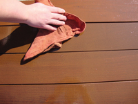 Wipe up any excess Ipe Oil&trade;